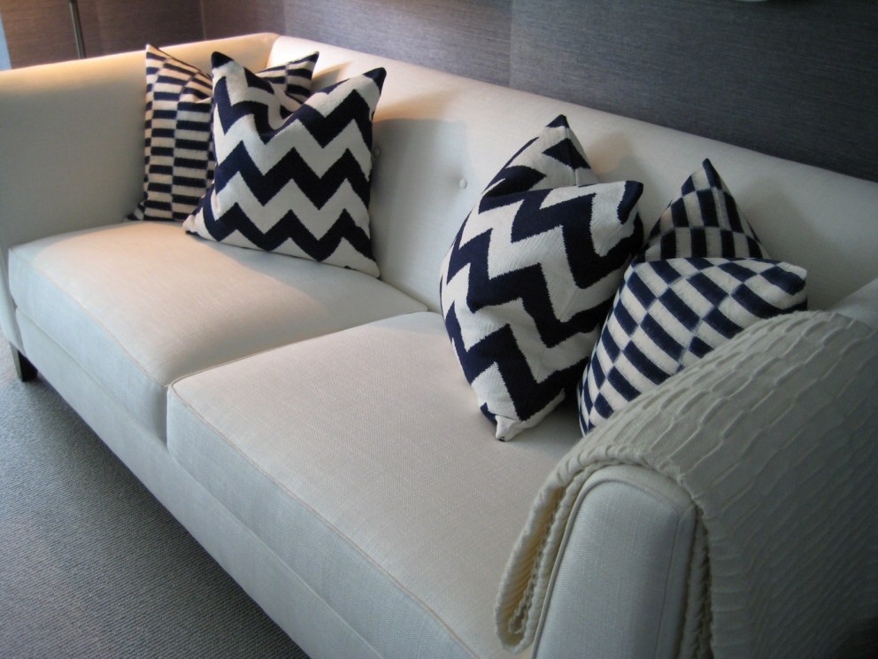 Contemporary apartment | Sofa close-up | Interior Designers